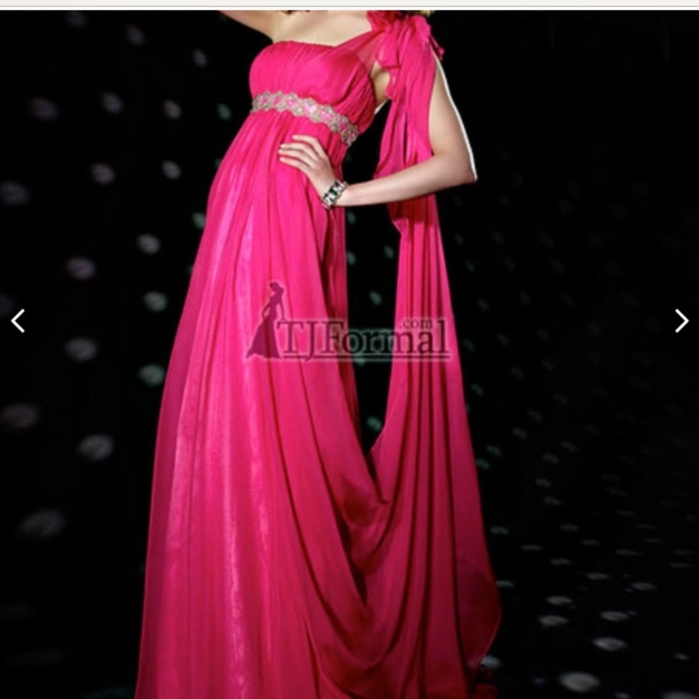 One shoulder Bridesmaid/Prom/Occasion dress